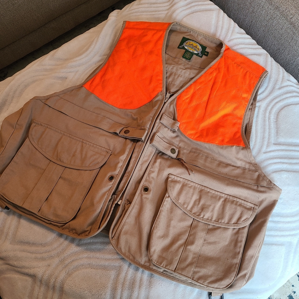 *SOLD* Cabela's Outdoor Vest